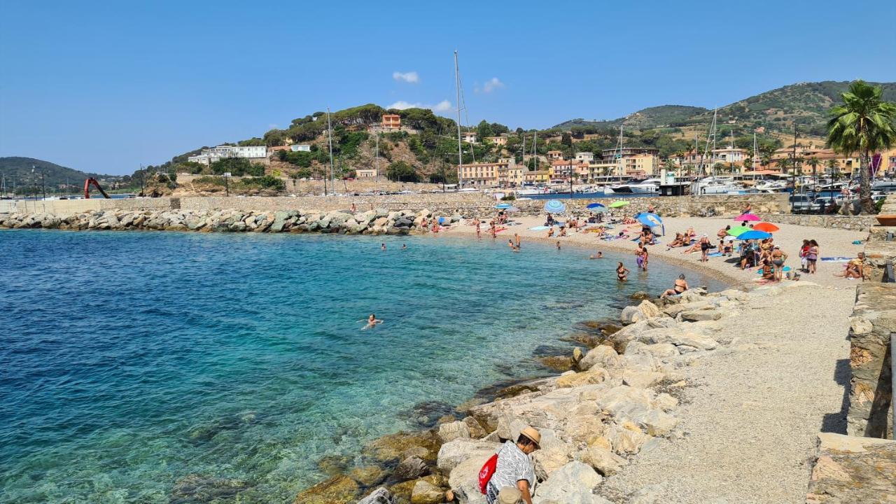 La Pianotta Sulla Spiaggia Porto Azzurro Exterior photo